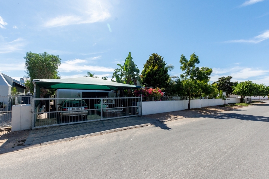 4 Bedroom Property for Sale in Laaiplek Western Cape